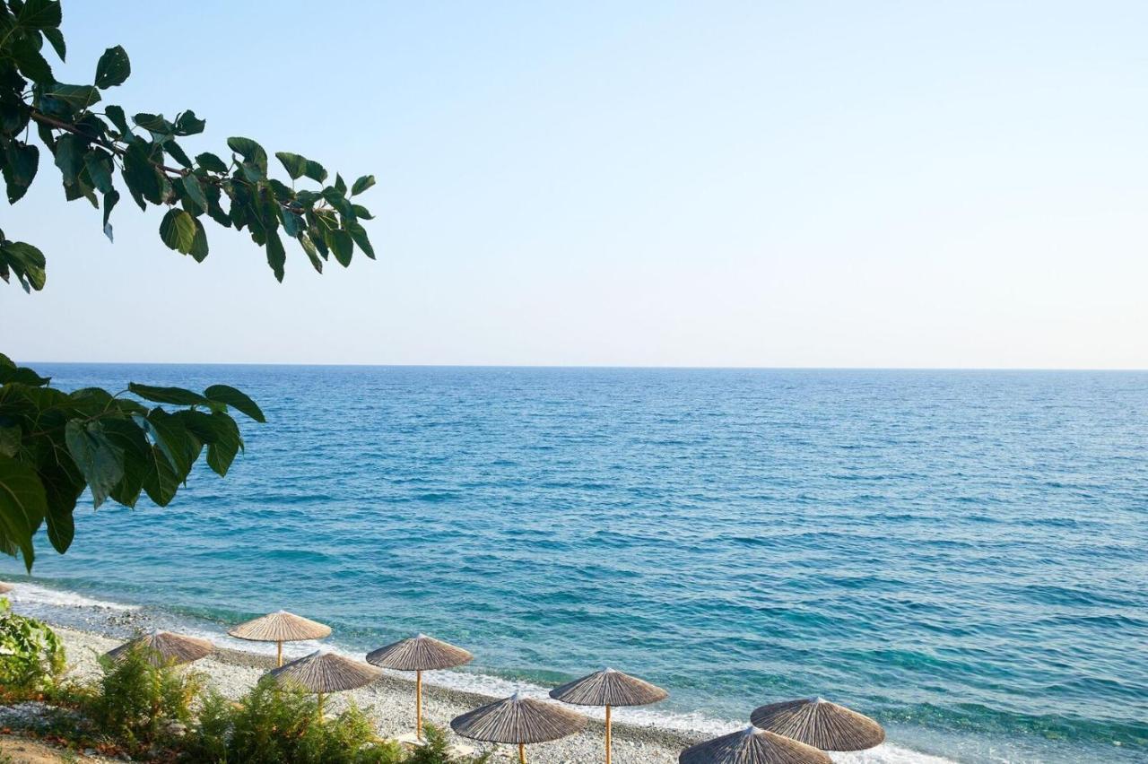 Hotel Alkyonis Platamon Exterior foto